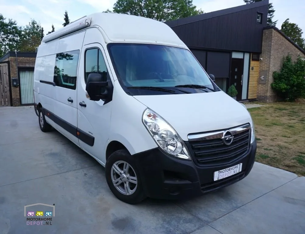 Opel Movano